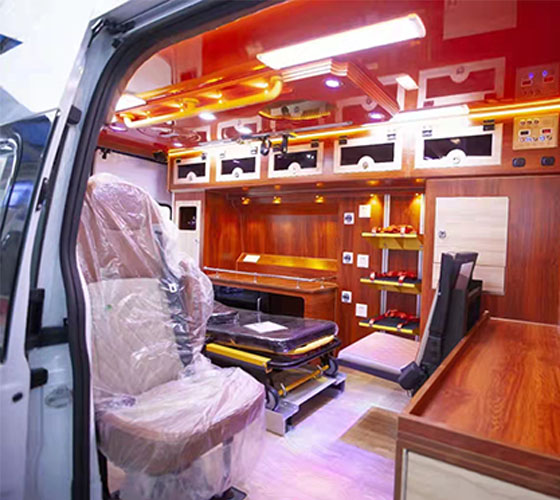 江华车辆内部展示