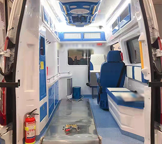 江华车辆内部展示